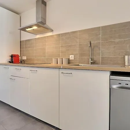 Cedre - Proche Hypercentre Lägenhet