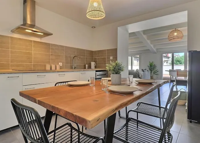 Cedre - Proche Hypercentre Apartman *